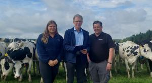 Aidan Cushnahan discusses management of the SusMilk Project with Louise Graham and Philip Carson from AFBI, Hillsborough 